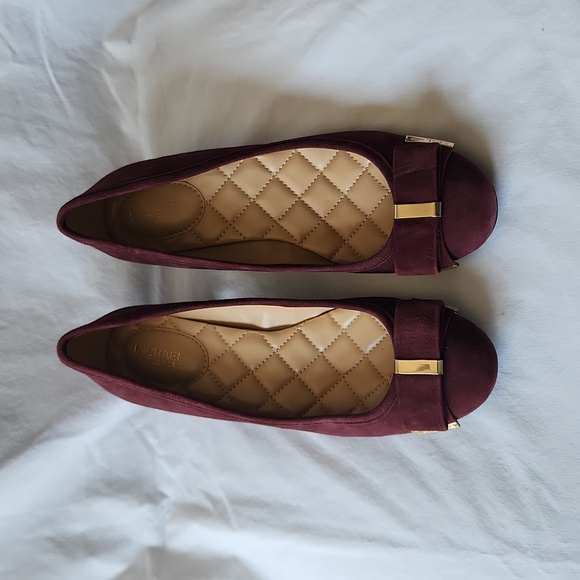 Michael Kors Suede Upper Pump Shoes NWOT - Picture 1 of 13